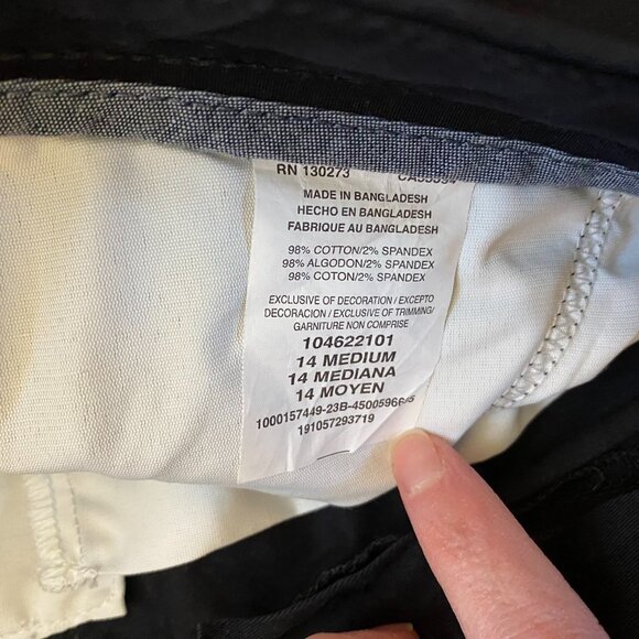 Lee Women's Sz 14 Legendary 7" Chino Walkshort in Black, Mid-rise, Cotton - Picture 5 of 7